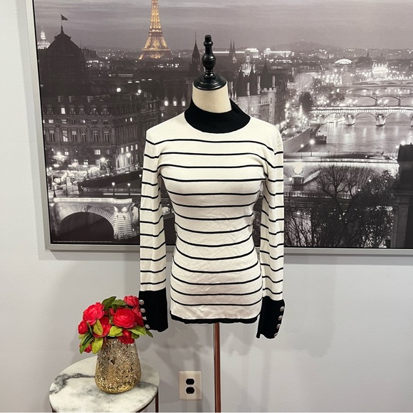 Guess Women's White & Black Striped Sweater With Button Accent Detail / Large - Picture 4 of 13